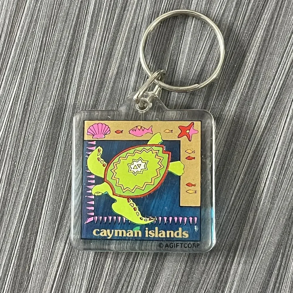Souvenir CAYMAN ISLANDS Keychain with‎ SEA TURTLE - AGIFTCORP